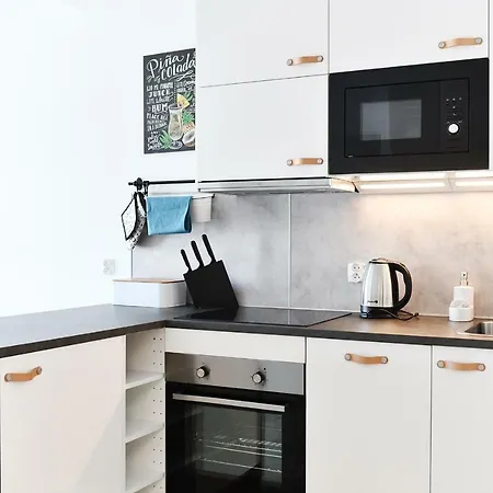 Apartament Lazur Z Miejscem Postojowym W Garazu Kolobrzeg Exterior photo