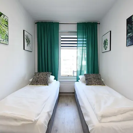 Apartament Lazur Z Miejscem Postojowym W Garazu Kolobrzeg Exterior photo