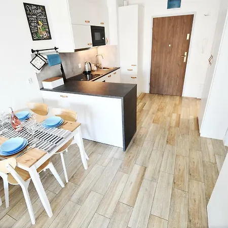 Apartament Lazur Z Miejscem Postojowym W Garazu Kolobrzeg Exterior photo